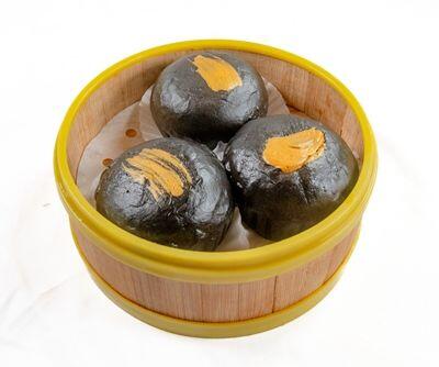 Black & Gold Molten Lava Buns