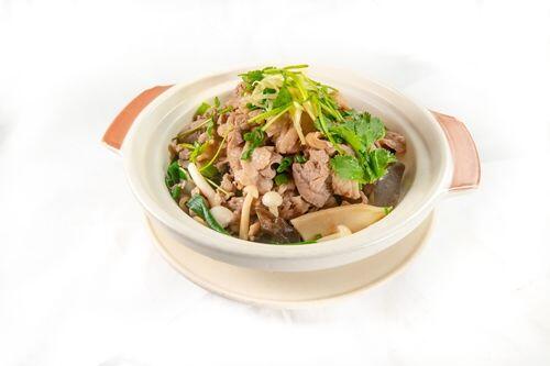 Sautéed Lamb w/ Assorted Mushrooms
